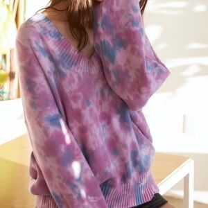 Spiritual Gangster V-Neck Pink and Blue Tie Dye Sweater